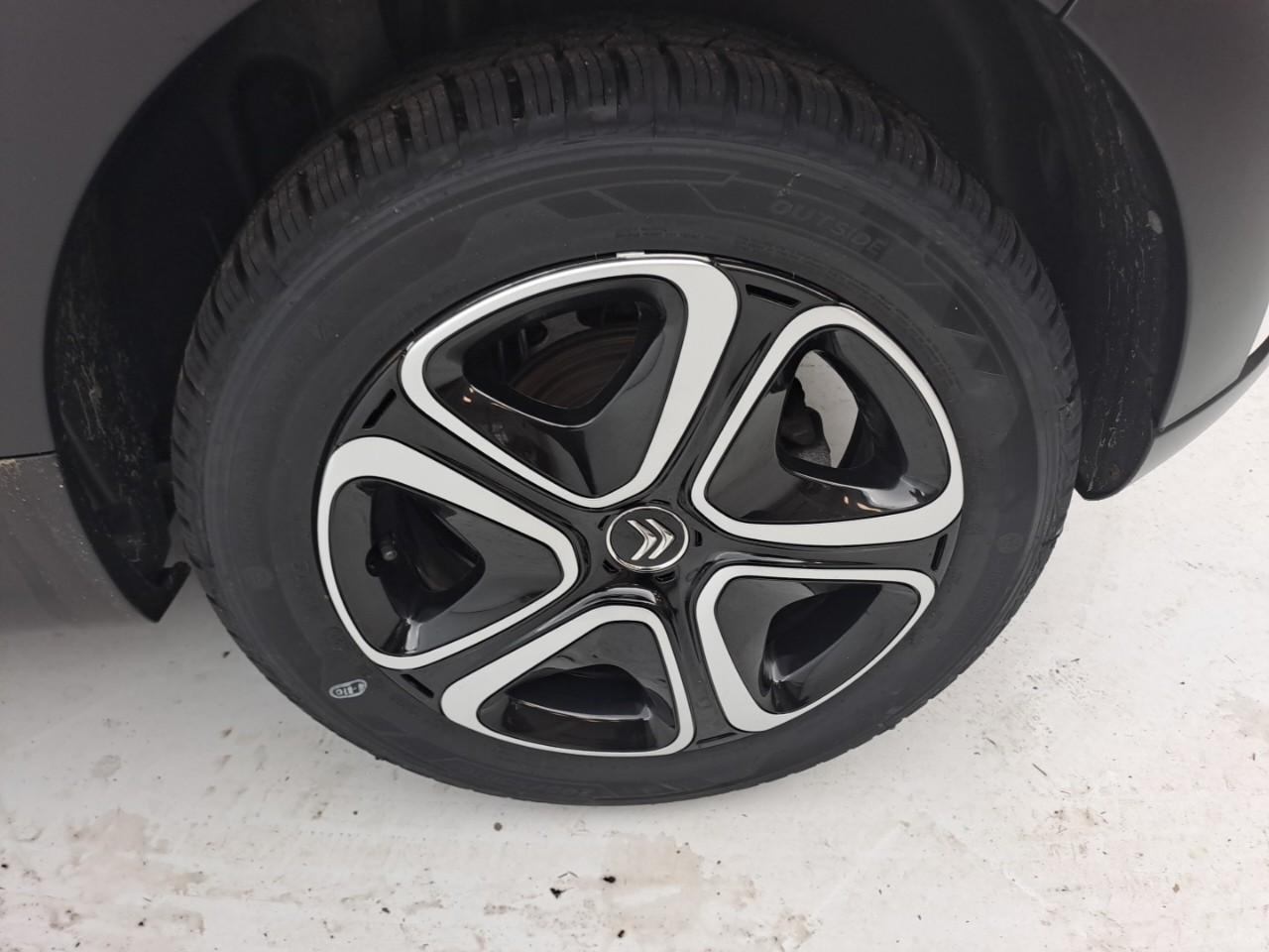 Citroën C3 societe bluehdi 100 s&s bvm6 feel nav — photo 20