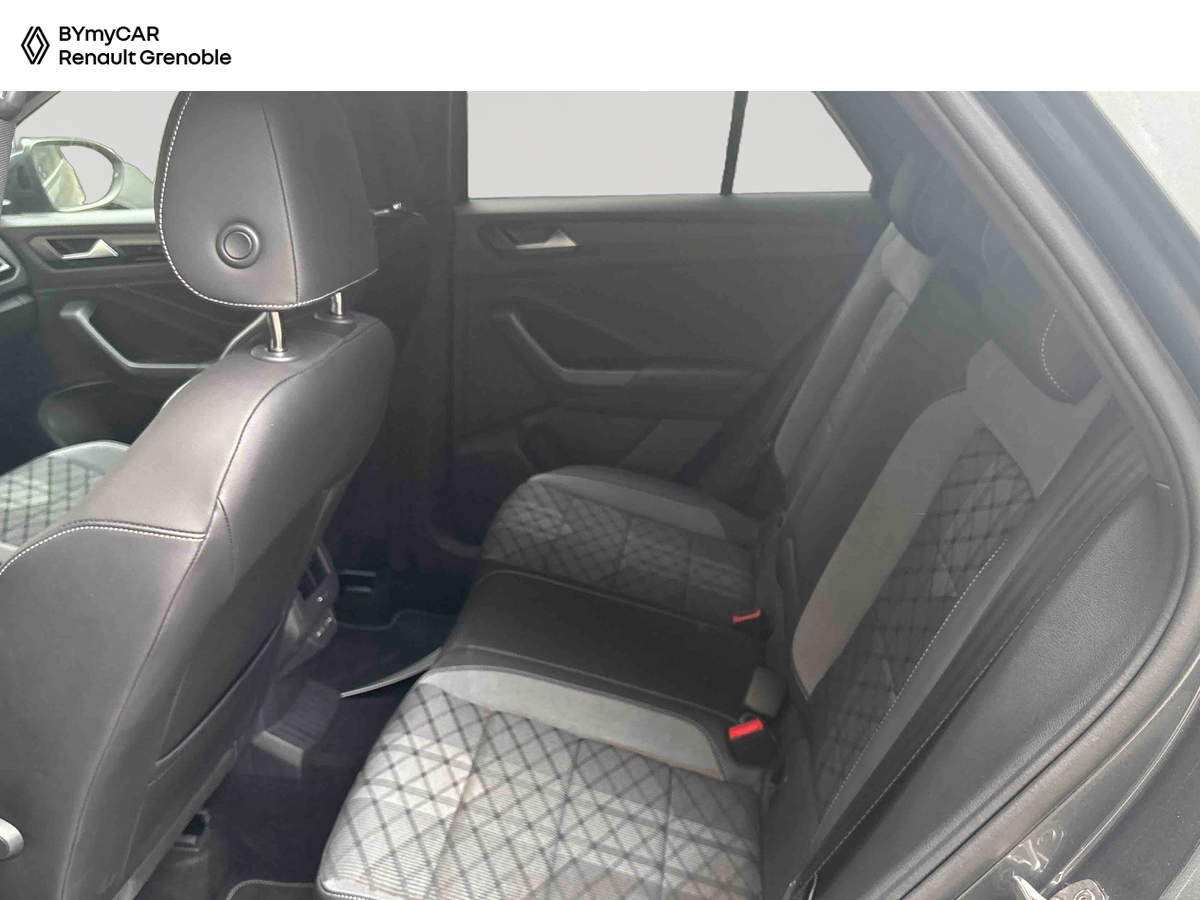 Volkswagen T-Roc 1.5 TSI EVO2 150 Start/Stop DSG7 — photo 12