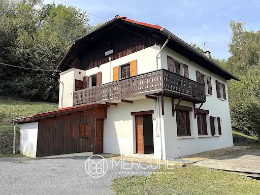 Propriété 5 pièces 137 m²