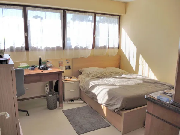Chambre à louer 13m² chez l'habitant à Gradignan (33), à 1 km du campus universitaire de Pessac/Tale