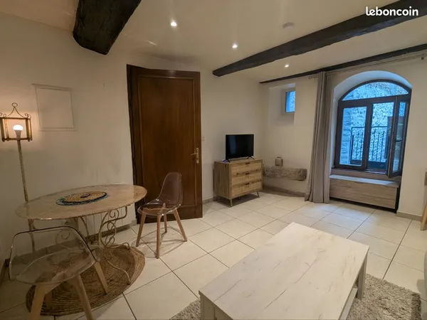 Studio meublé