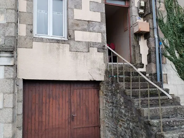 🏡 Maison de bourg à rénover - Reprise véhicule possible - Javron-les-Chapelles (53) - Fort potentiel