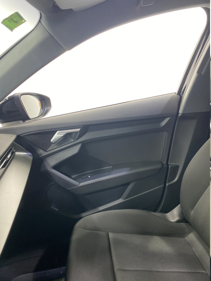 Audi A3 Sportback — photo 42