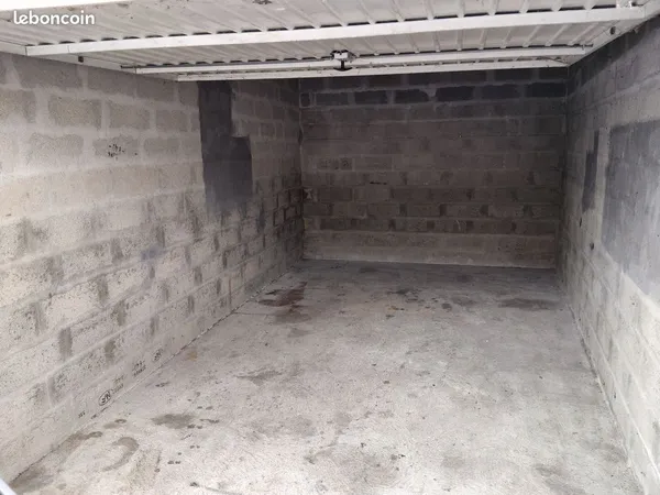 Garage Box