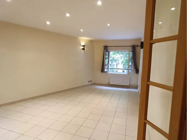 Loue T2 duplex 68 m2 Arras