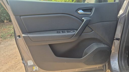 Renault Captur 1.5 Blue dCi 115 EDC7 - Intens – 2021 – 114103 km – Diesel – Boîte Automatique — photo 41