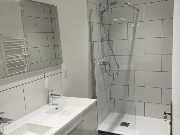 F3 avec balcon à louer refait à neuf en 2024