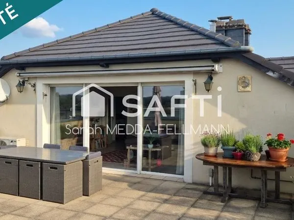 Appartement F4 de 153 m² avec terrasse et garage
