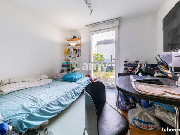 Studio 1 pièce 18 m²
