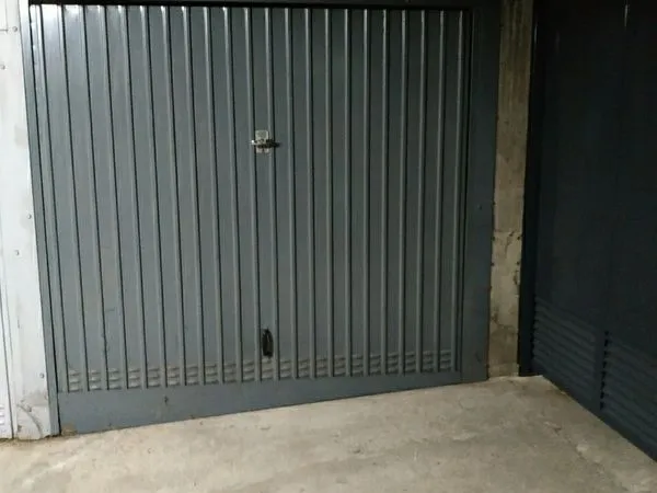 Garage box le mans