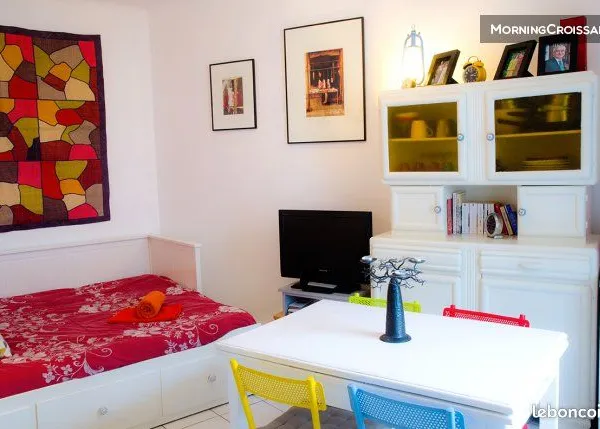Studio 1 pièce 18 m²