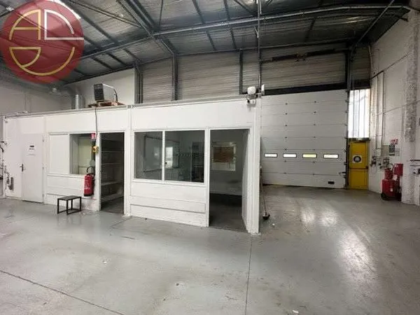 A louer 458m² d'entrepôt à Toulouse Sud Ouest