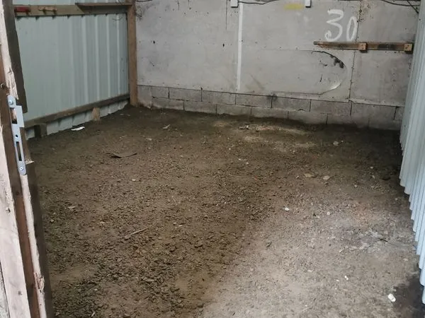 Box, atelier, entrepôt artisan - Caudan - 20m²
