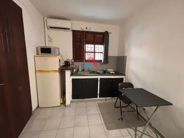 STUDIO DE 14m2 CHACUN A FORT-DE-FRANCE