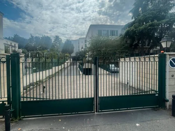 Sous location place de parking Rueil Malmaison