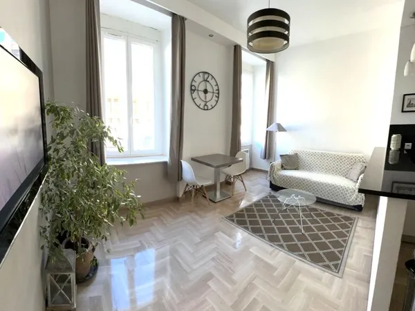 Superbe 2 pièces au coeur de Nice