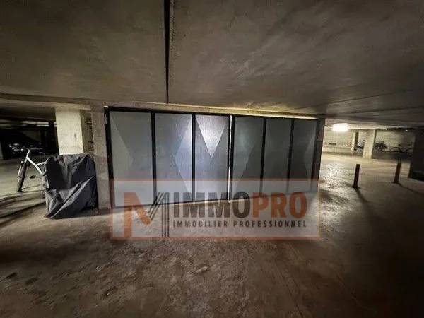 Parking/Garage/Box 25 m²