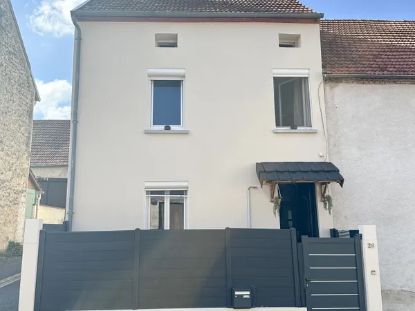 Maison de 4 pièces (86 m²) en vente au VERNET