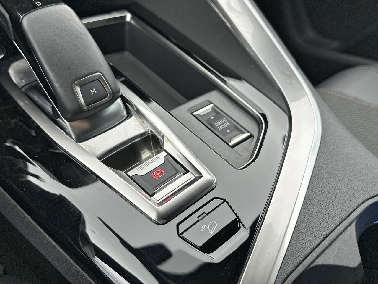 Peugeot 5008 bluehdi 130ch s&s eat8 gt — photo 29