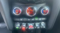 Mini Mini Cooper 136ch Edition Camden BVA7 — photo 26