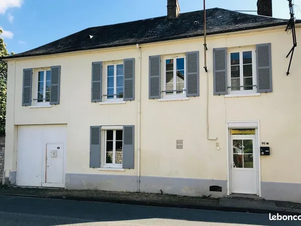 à louer charmante maison