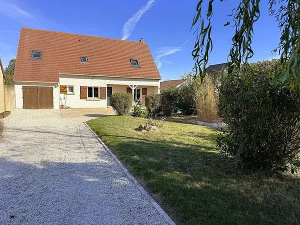 Maison 8 pièces 159 m²