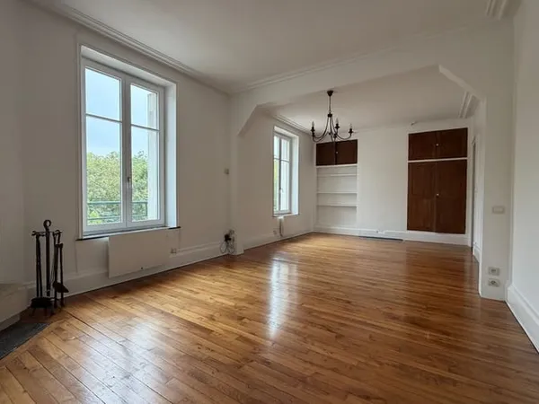 Appartement 3 pièces 85 m²