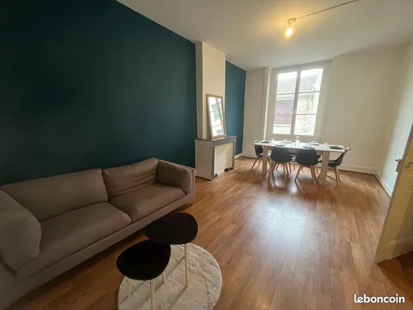 Appartement Meublé 47m² à Saint-Étienne, Hyper Centre