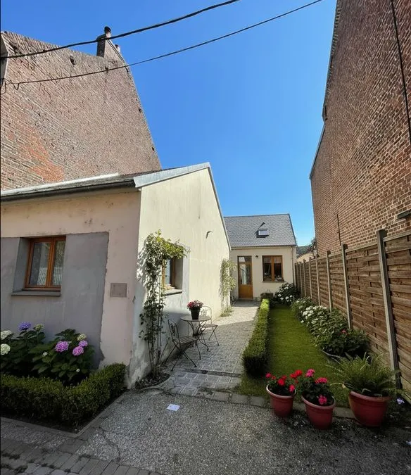 Photo 10