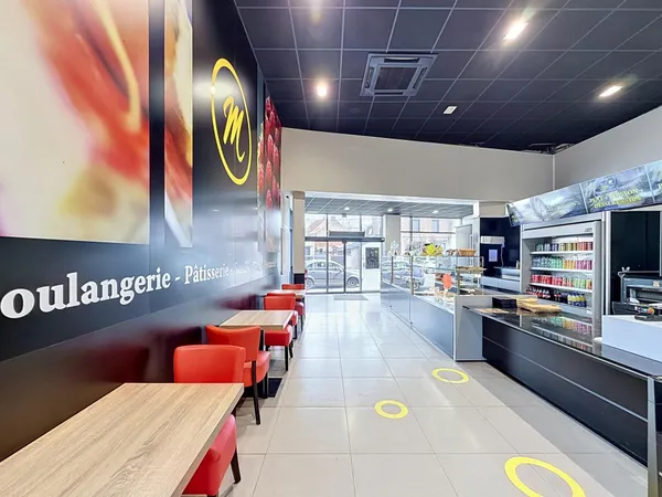 Hénin-Beaumont : local commercial de 563 m² en emplacement visibilité maximale