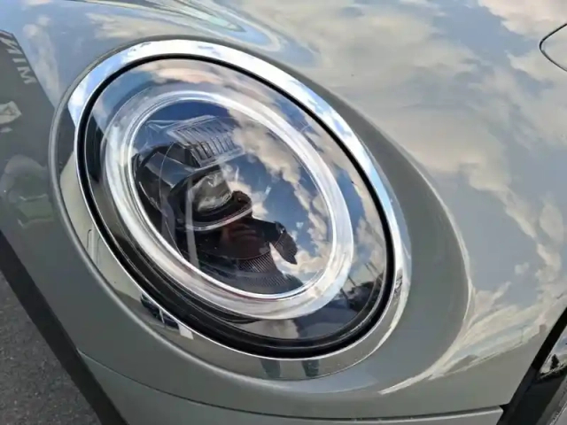 Mini Mini hatch 3 portes cooper se 184 ch — photo 10