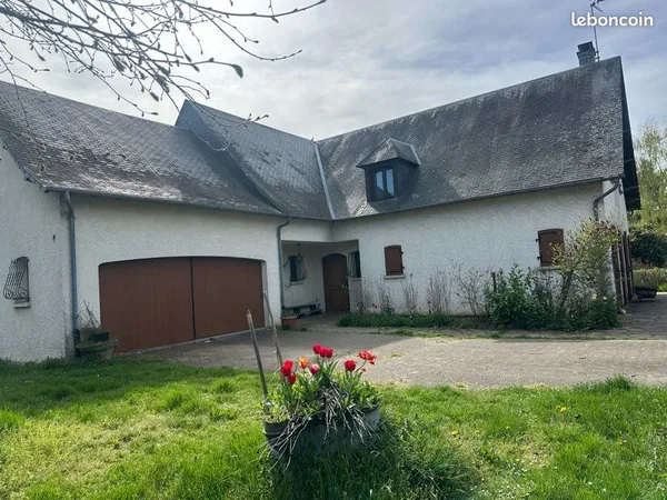 Grande maison quartier calme
