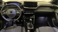 Peugeot 208 1.2 PureTech 100ch S&S GT — photo 11