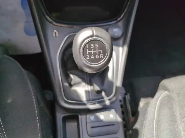 Ford Puma 1.0 flexifuel 125ch s&amp;s mhev titanium — photo 10