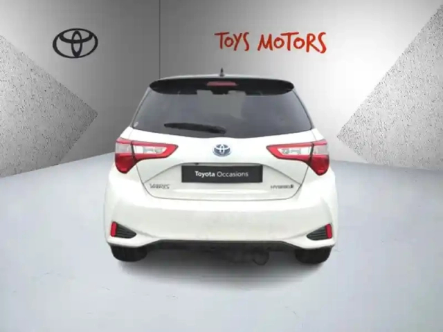 Toyota Yaris 1.5 vvt-i hybrid collection 100h — photo 4