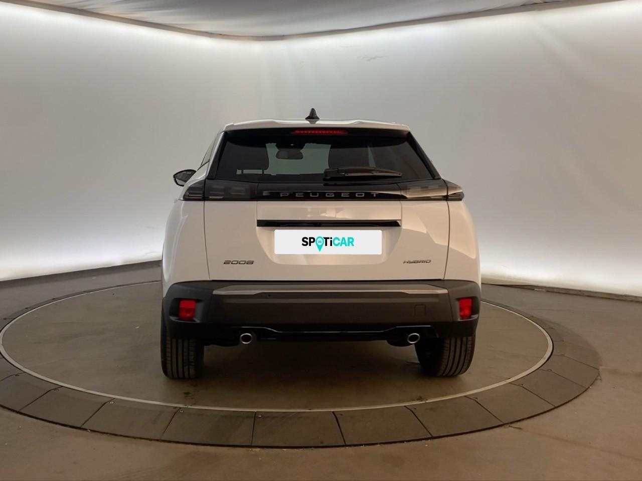Peugeot 2008 hybrid 145 ch e-dcs6 allure — photo 5