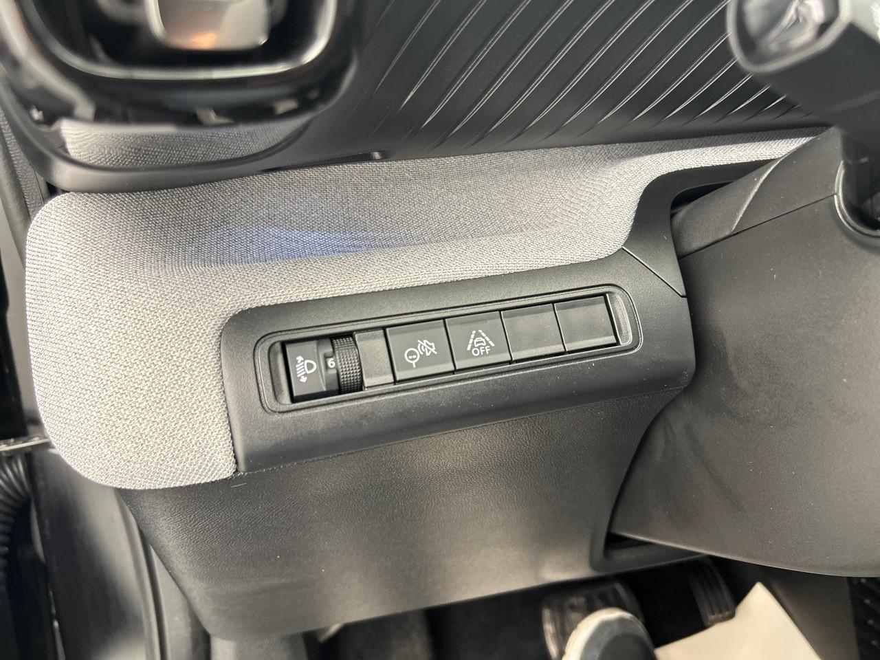 Citroën C3 Aircross hybride 145 ch aut plus — photo 29