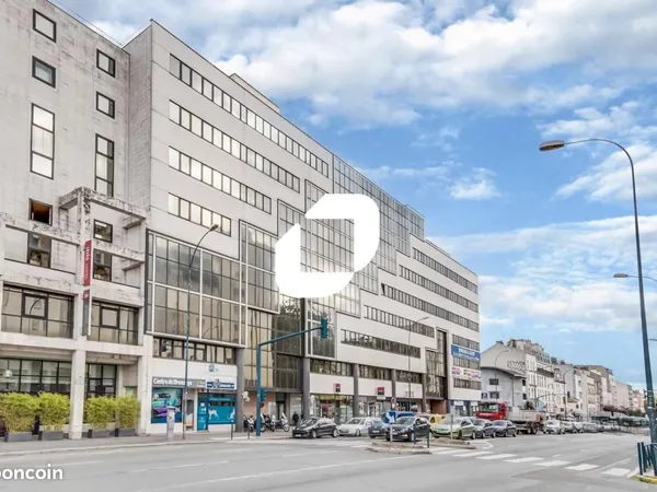 Bureau 1 584 m²