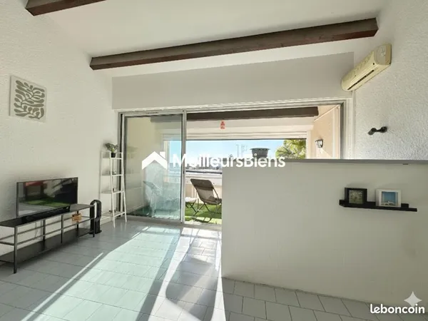 Studio 1 pièce 25 m²