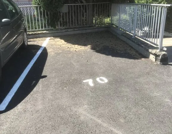Garage/Parking