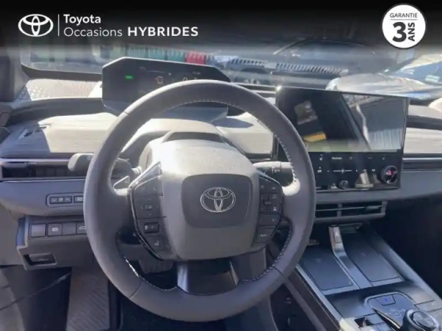 Toyota C-Hr + 224ch 77kwh design grande autonomie — photo 13