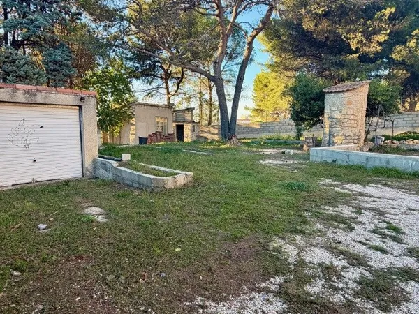 Terrain 463 m²