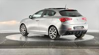 Alfa Romeo Giulietta 1750 TBi 240ch Veloce TCT — photo 8