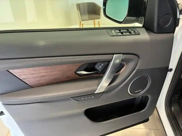 Land Rover Discovery Sport p200 flex fuel se awd bva — photo 12