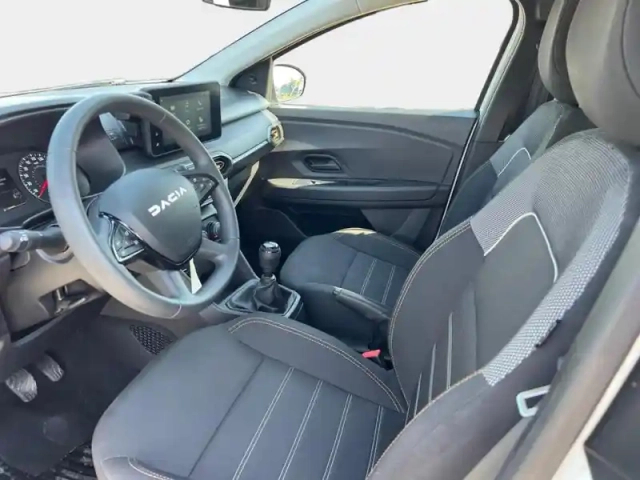Dacia Sandero 1.0 eco-g 100ch stepway essential — photo 14