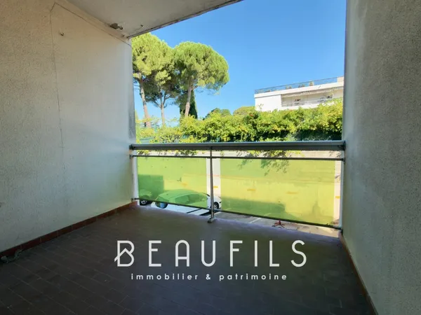 Studio 24 m2 avec balcon, garage et parking Montpellier Hô