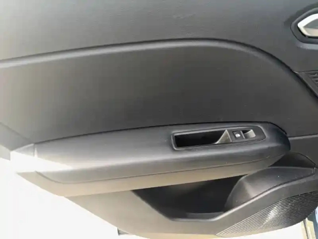 Renault Captur tce 100 gpl — photo 14