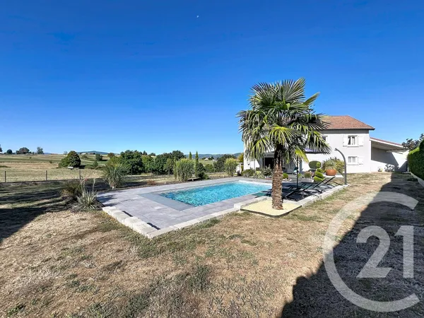 Maison 7 pièces 223 m²