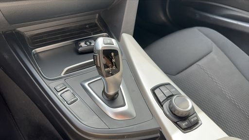 BMW Serie 3 Touring 320i 184 BVA - Lounge Plus – 2018 – 112338 km – Essence – Boîte Automatique — photo 5