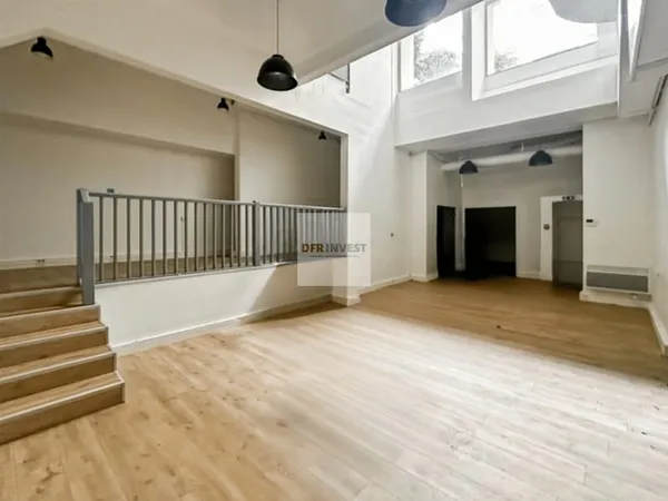 Bureau 320 m²